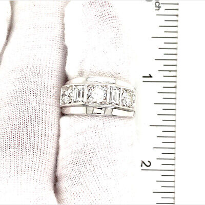18K Round and Baguette Diamond Band Ring White Gold
